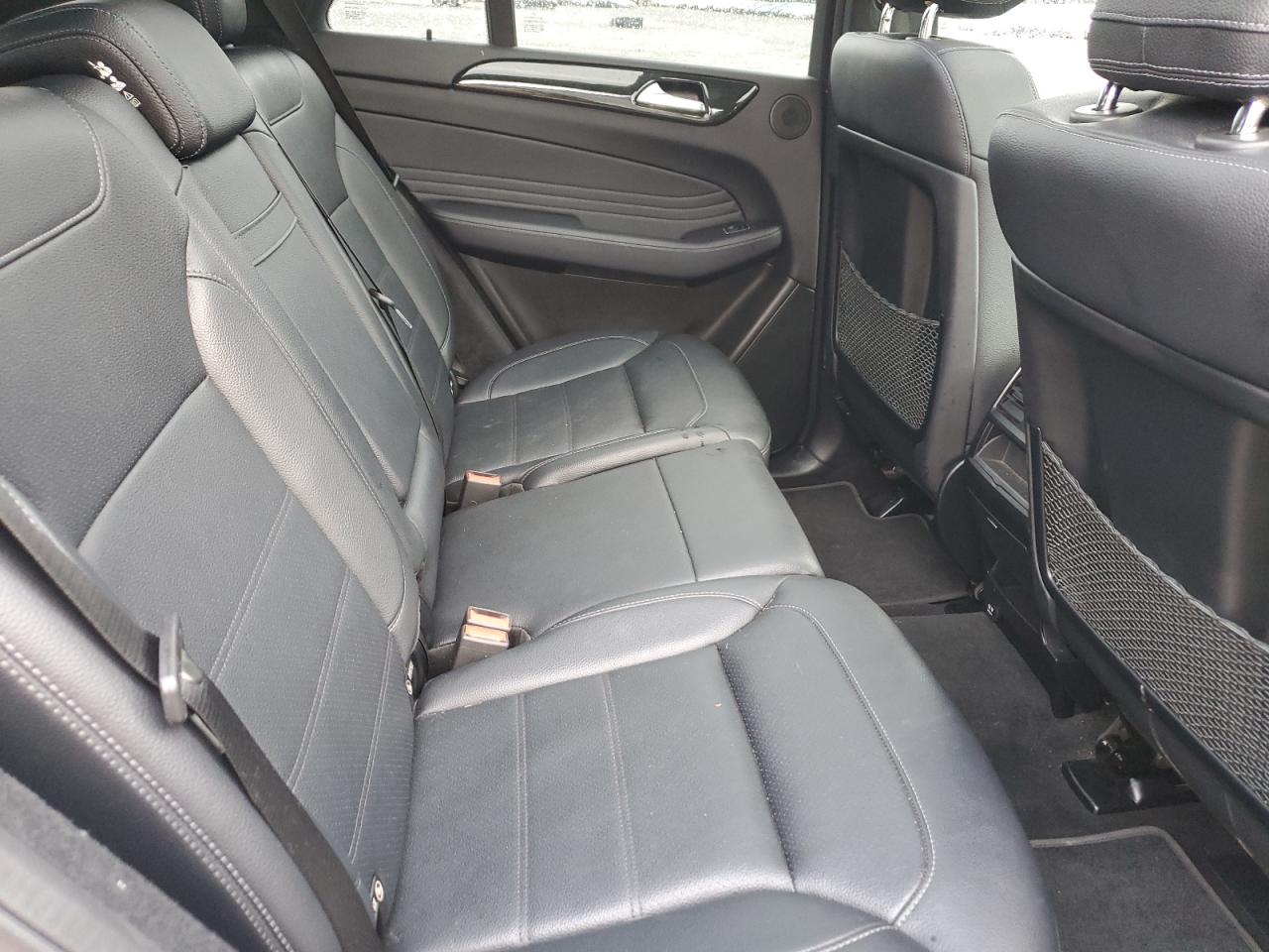 2018 Mercedes-Benz GLE - Image 11