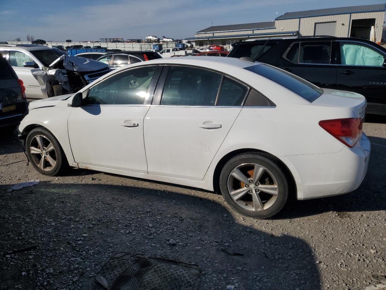2015 Chevrolet Cruze - Image 2