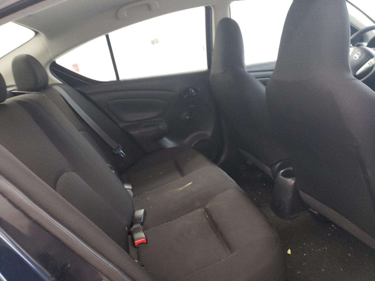2017 Nissan Versa - Image 10