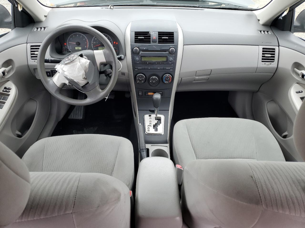 2010 Toyota Corolla - Image 8
