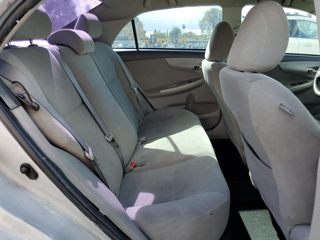 2012 Toyota Corolla - Image 11