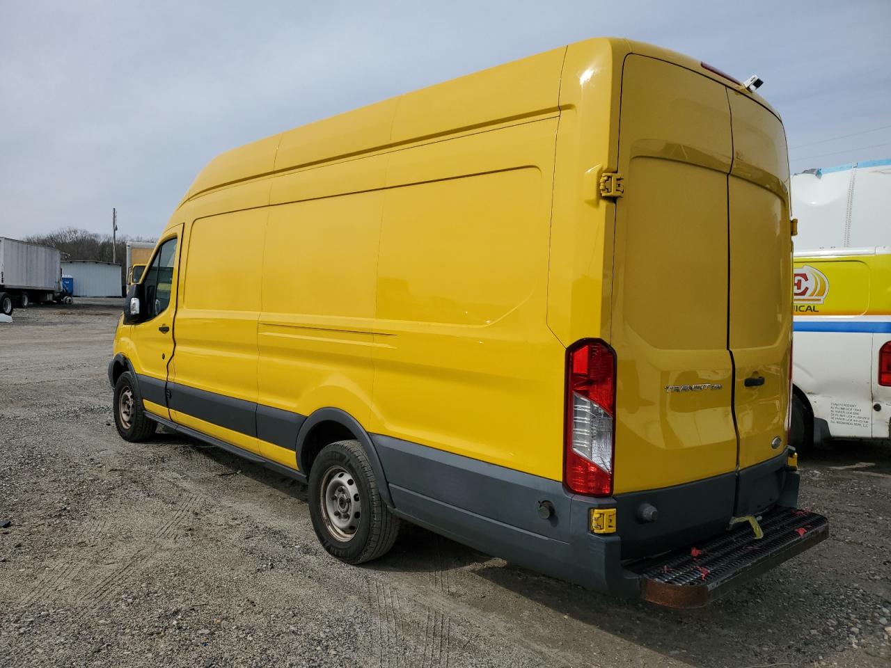 2015 Ford Transit - Image 2