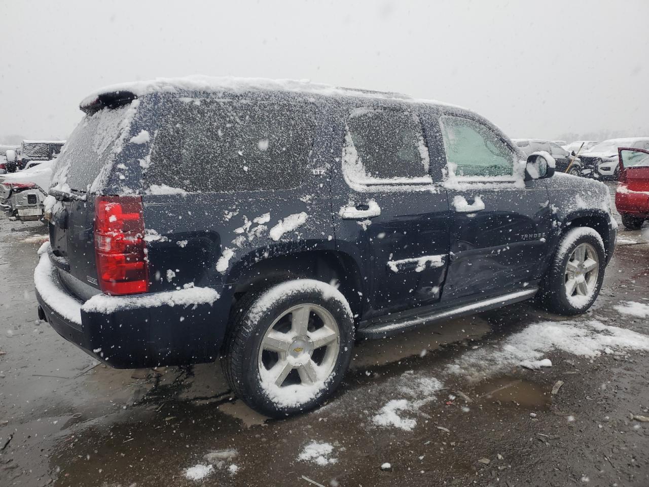 2008 Chevrolet Tahoe - Image 3