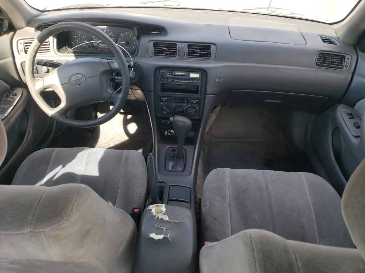 1997 Toyota Camry - Image 8