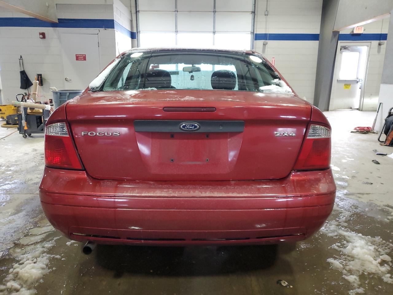 2005 Ford Focus - Image 6