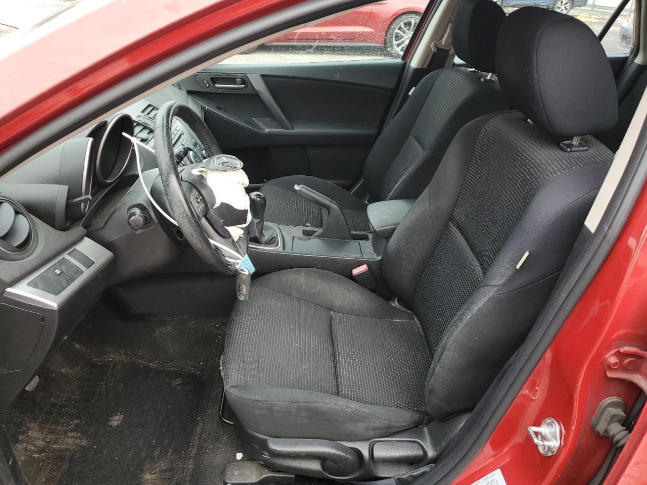 2013 Mazda 3 - Image 7