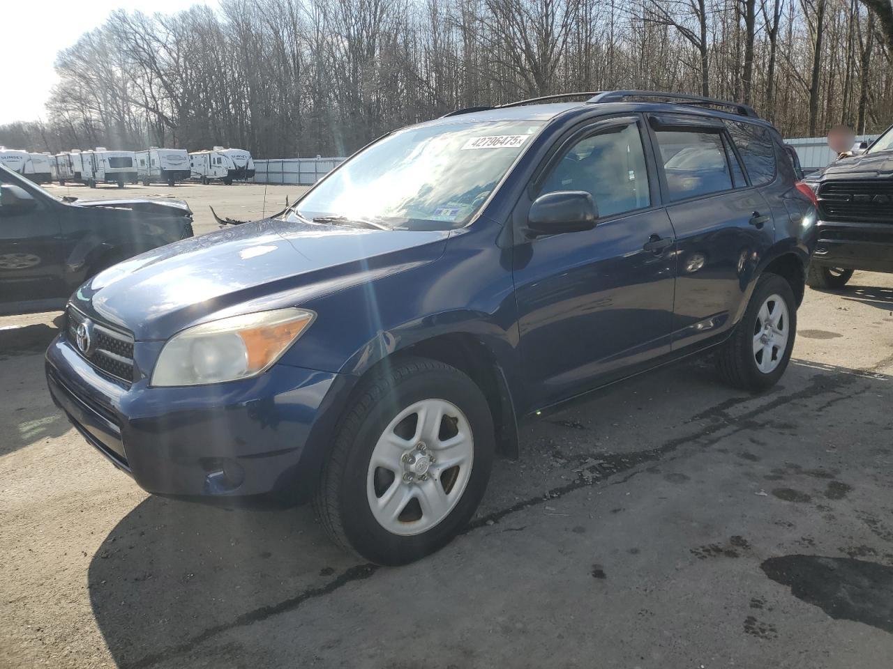 2007 Toyota RAV 4 - Image 1