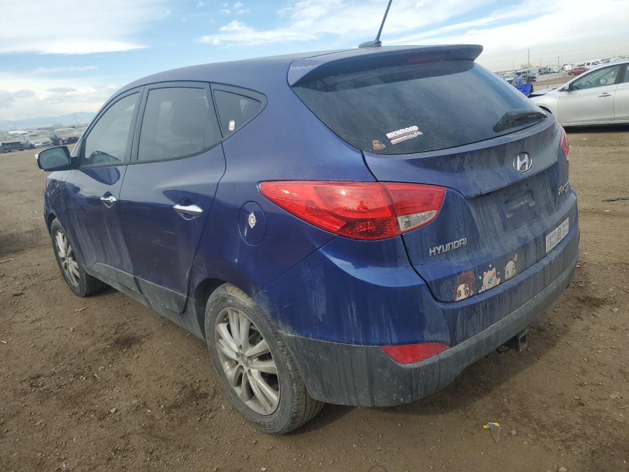 2012 Hyundai Tucson - Image 2