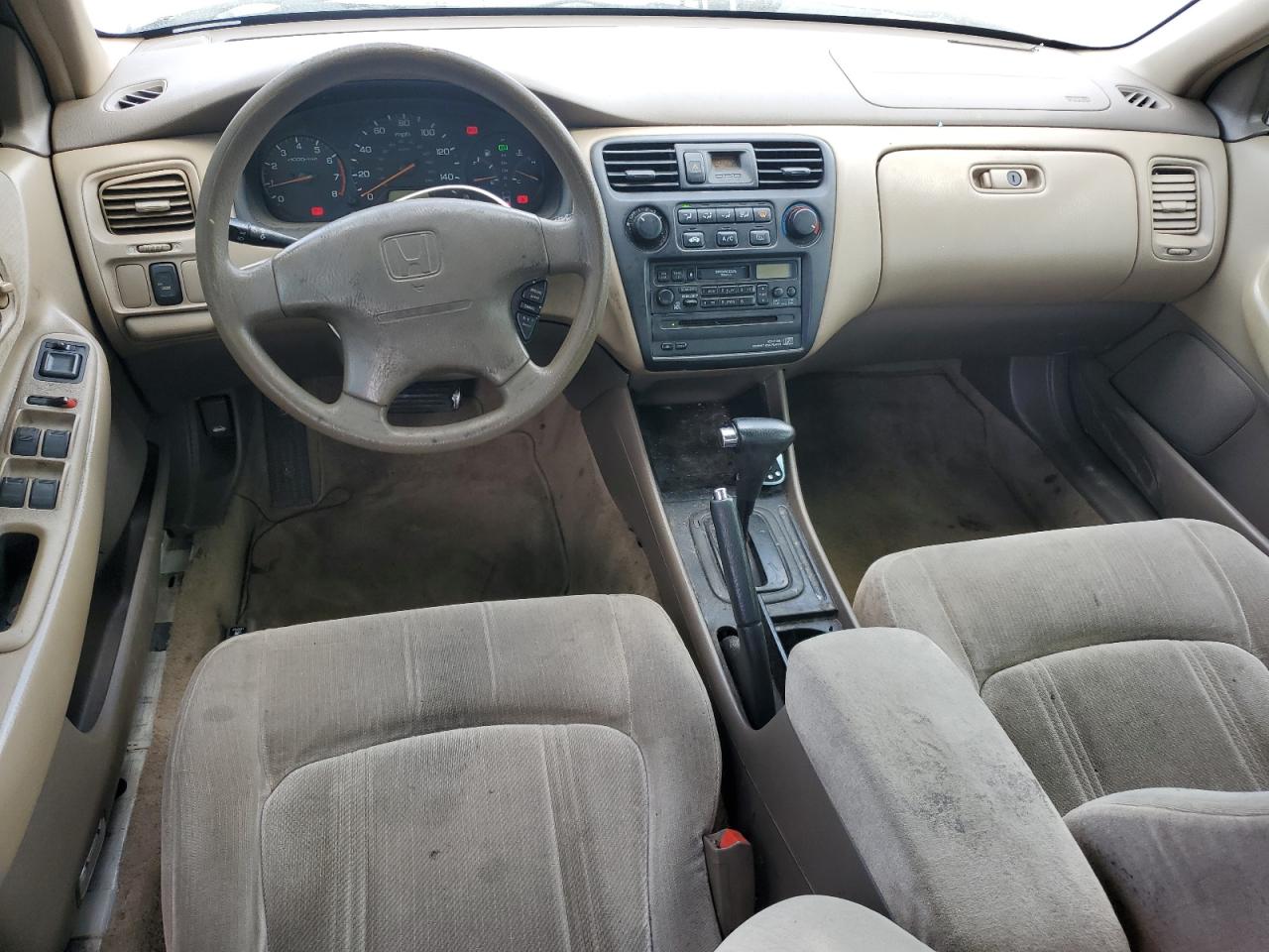 2000 Honda Accord - Image 8
