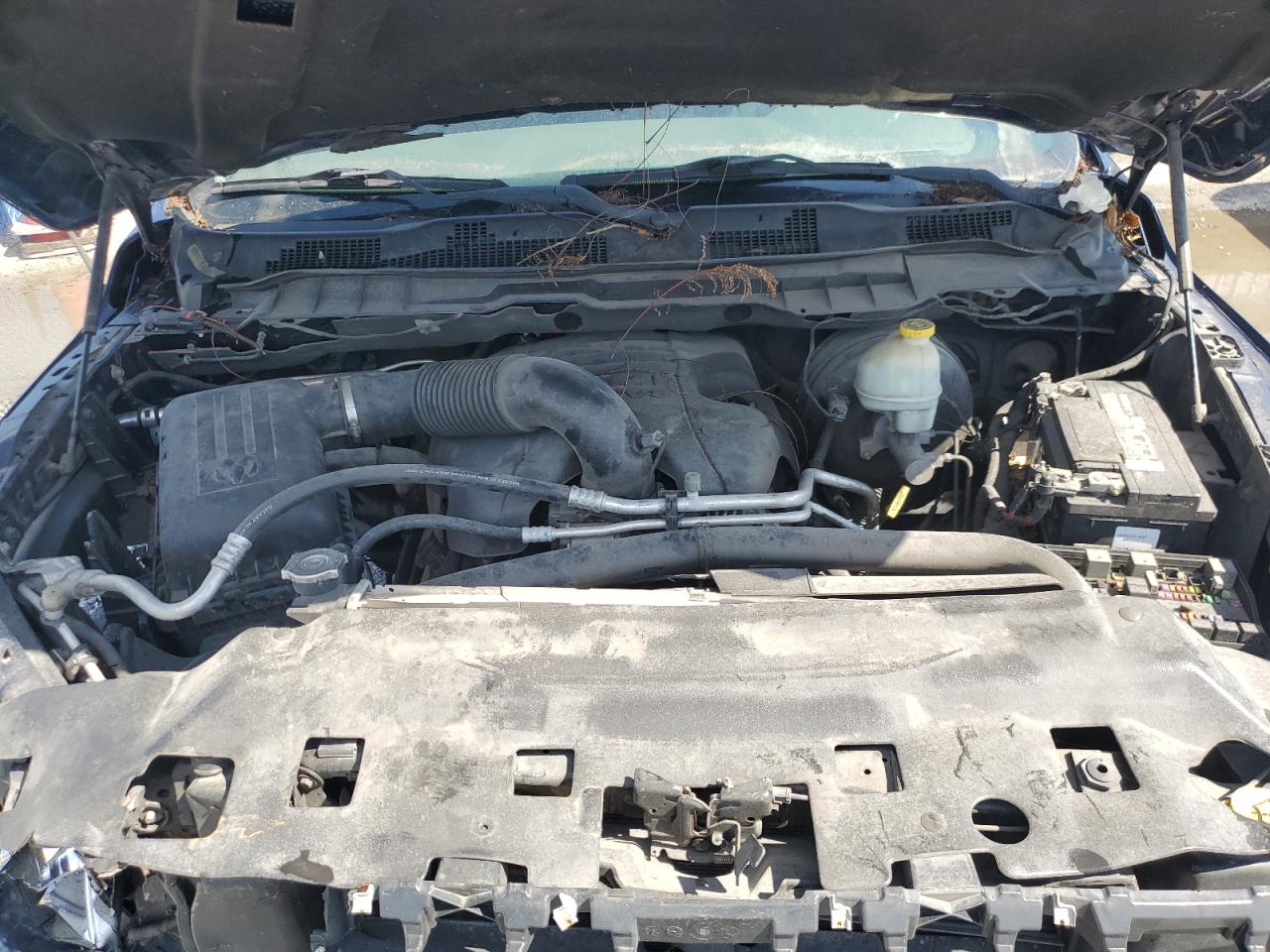 2015 RAM 1500 - Image 11