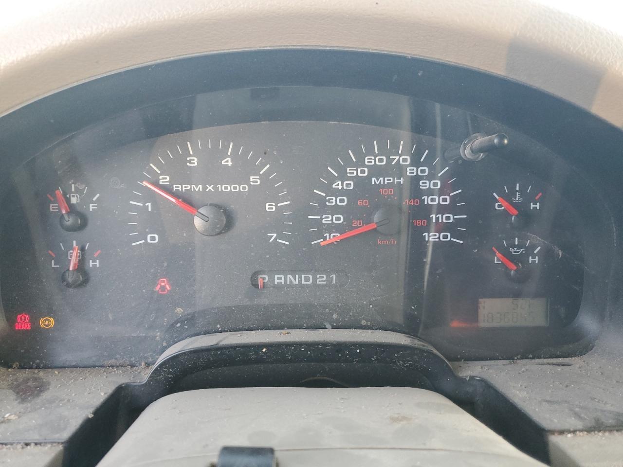 2004 Ford F-150 - Image 9