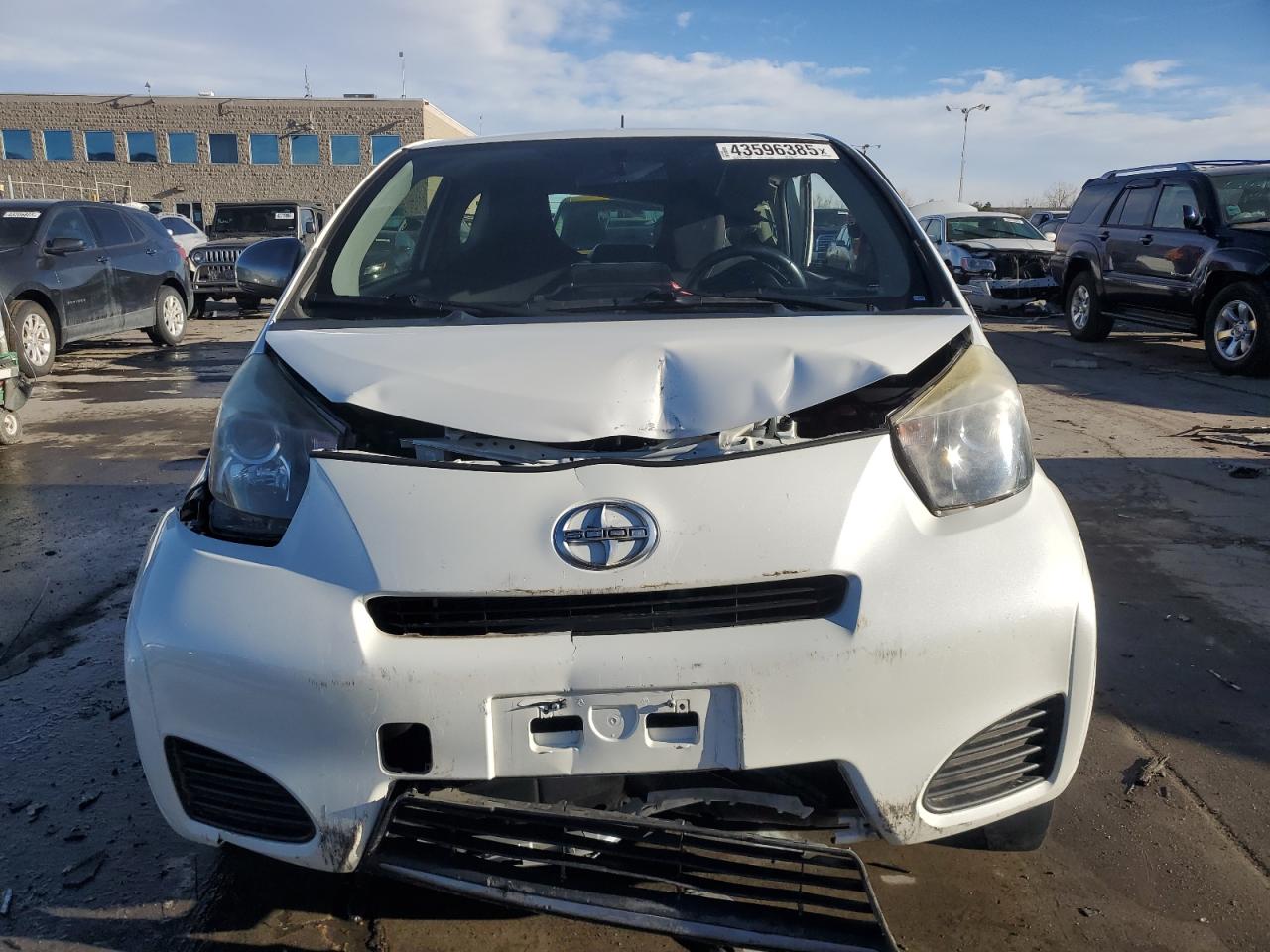 2014 Toyota iQ - Image 5
