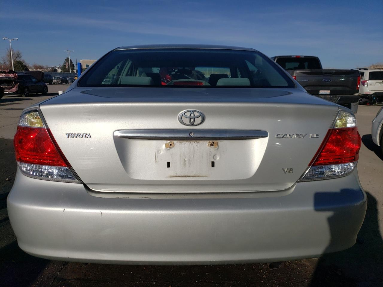 2005 Toyota Camry - Image 6