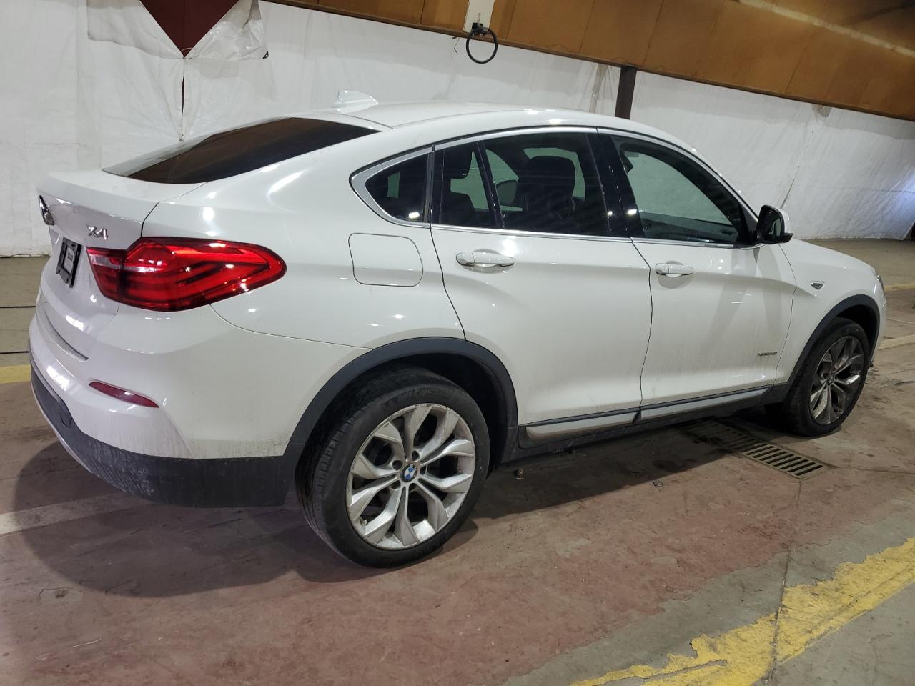 2018 BMW X4 - Image 3