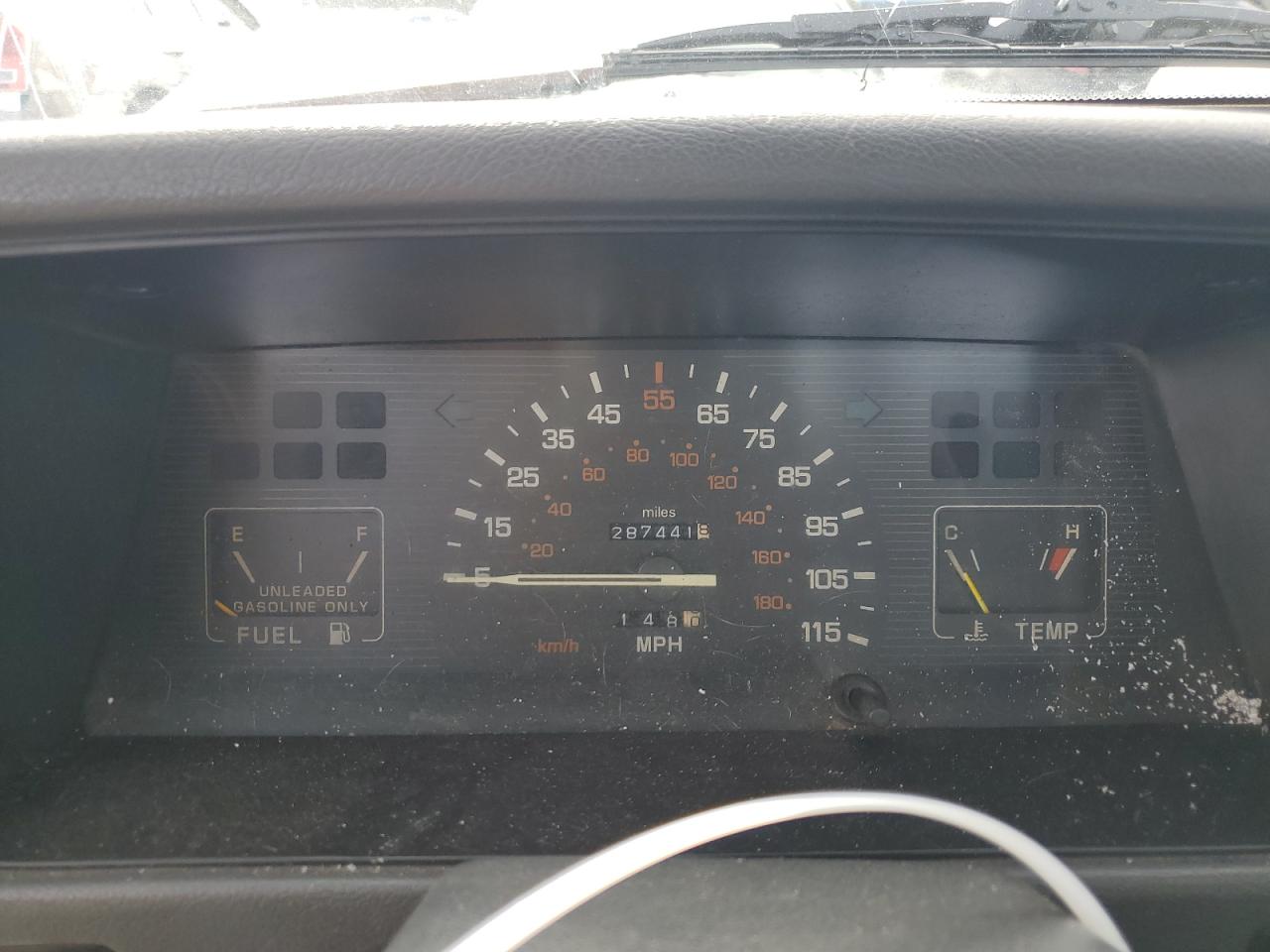 1994 Mitsubishi Mighty - Image 9