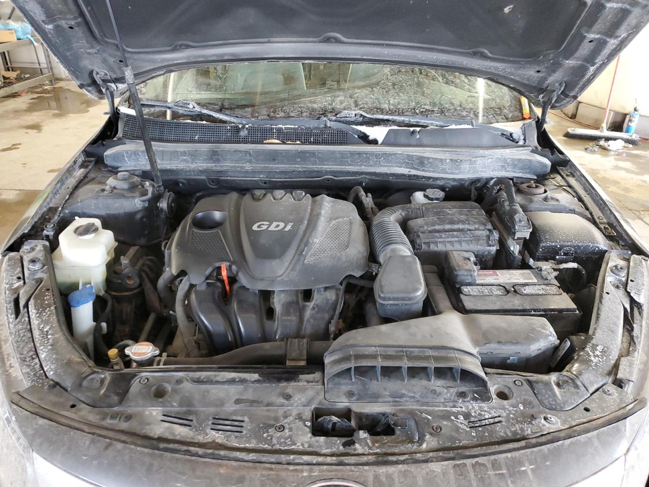 2011 Kia Optima - Image 11