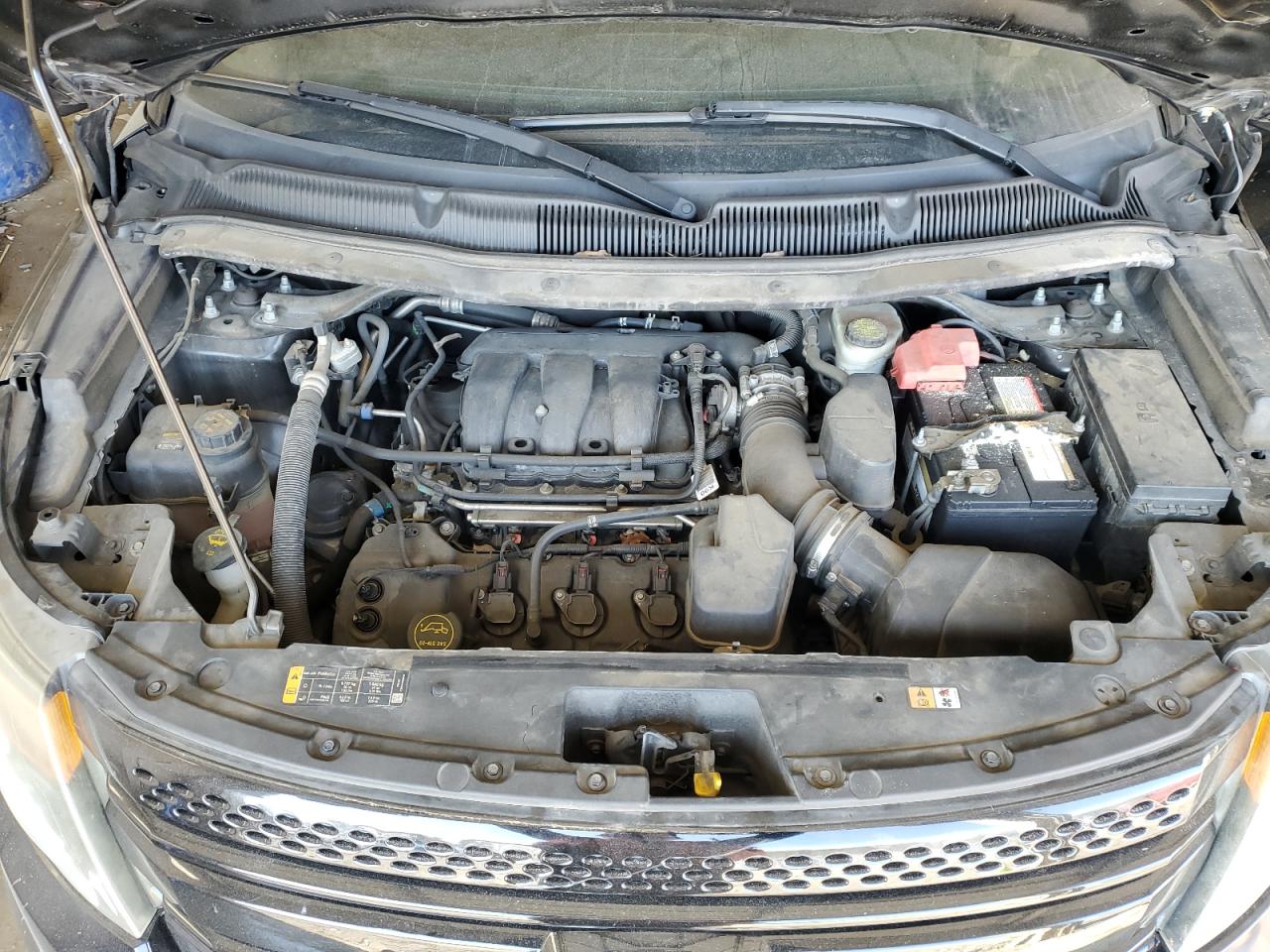 2015 Ford Explorer - Image 12