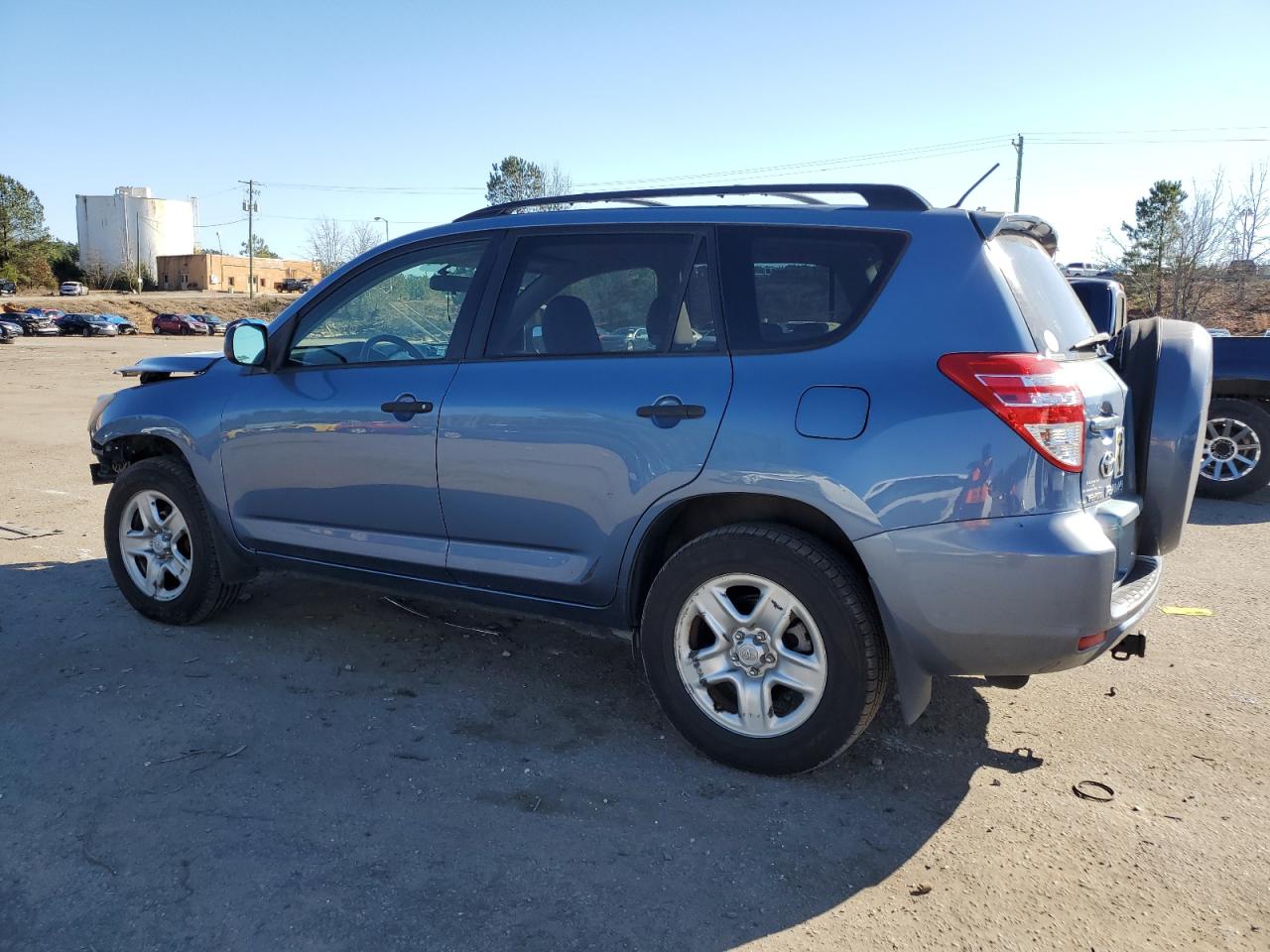 2010 Toyota RAV 4 - Image 2