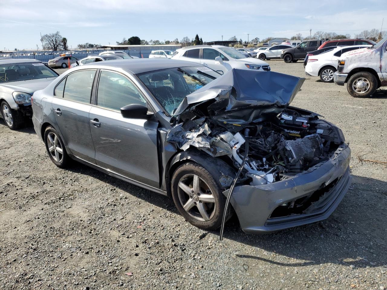 2016 Volkswagen Jetta - Image 4