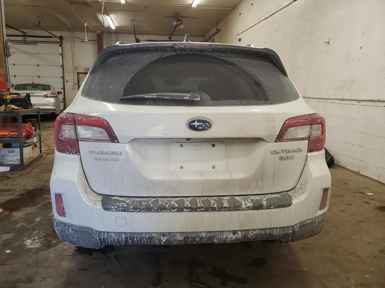 2017 Subaru Outback - Image 6
