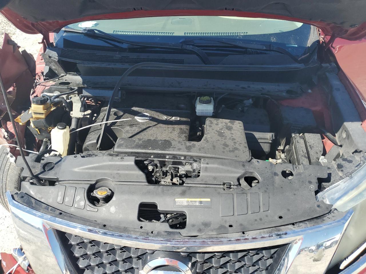 2014 Nissan Pathfinder - Image 12