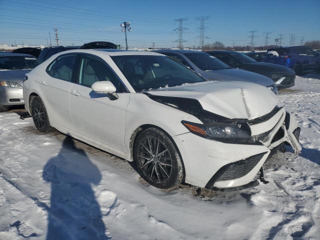  TOYOTA CAMRY 2024 Белый