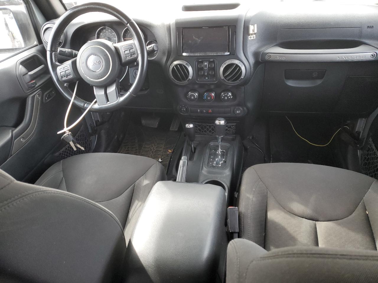 2017 Jeep Wrangler - Image 8