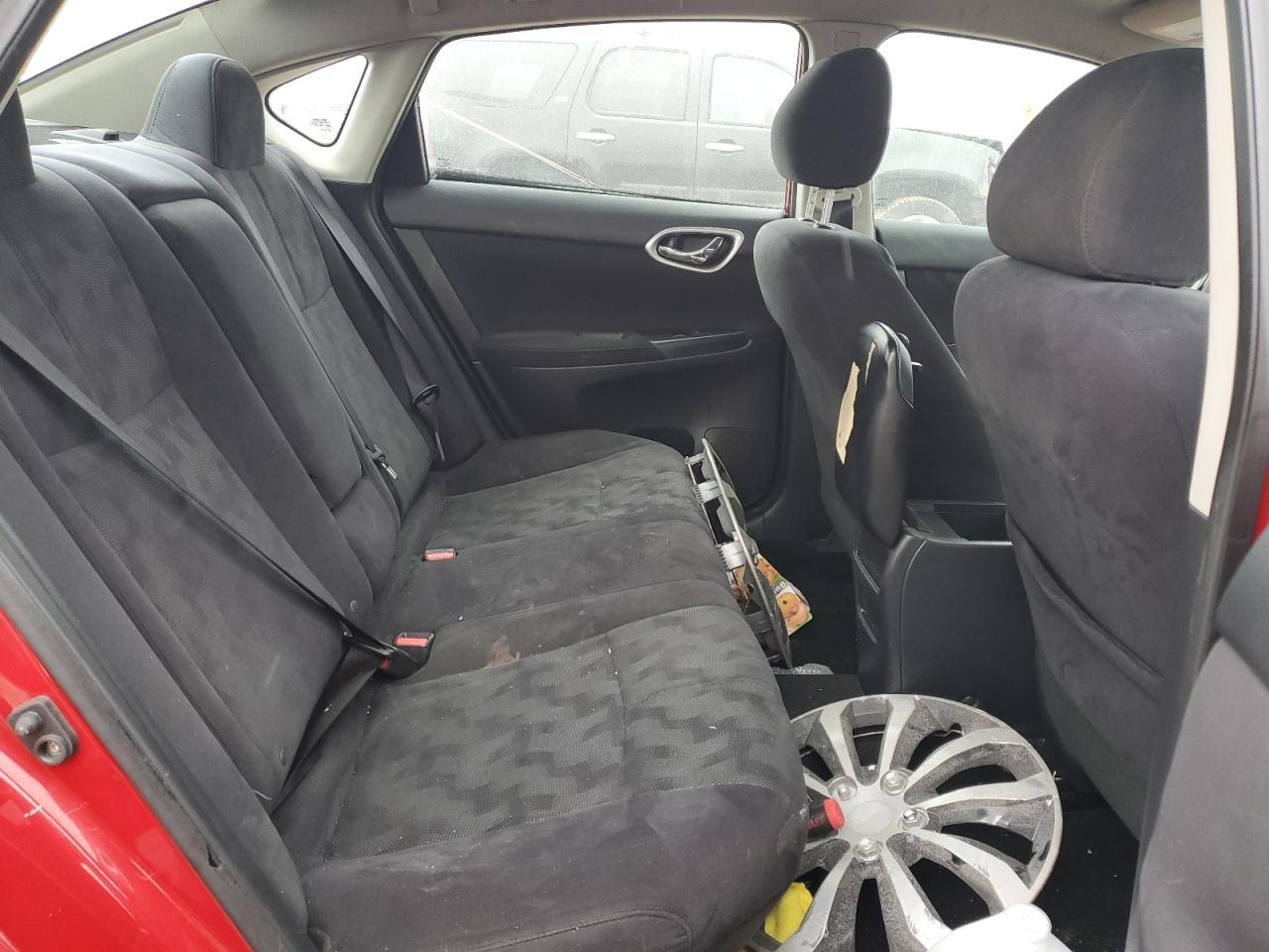 2013 Nissan Sentra - Image 10
