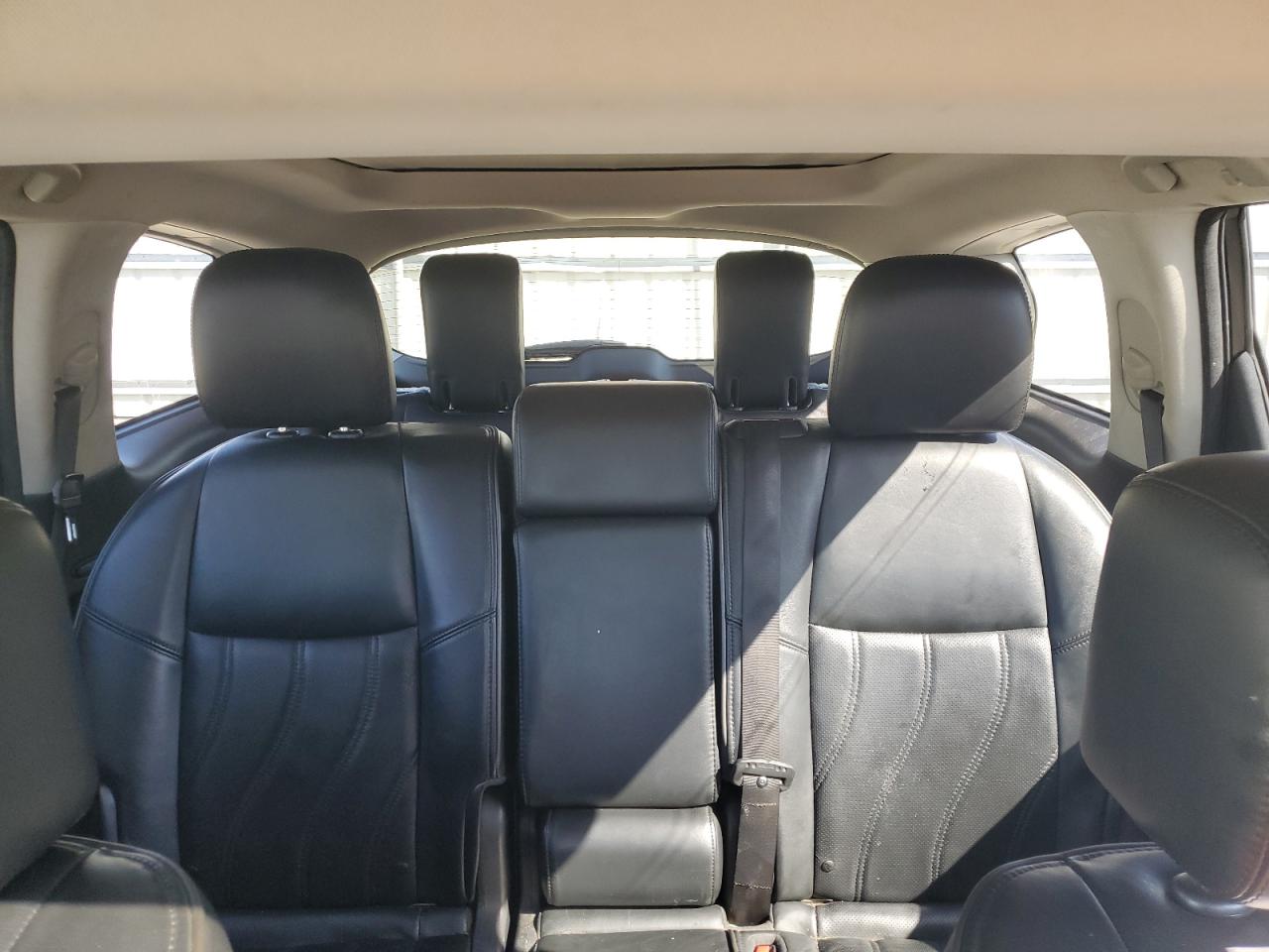 2013 Infiniti JX - Image 10