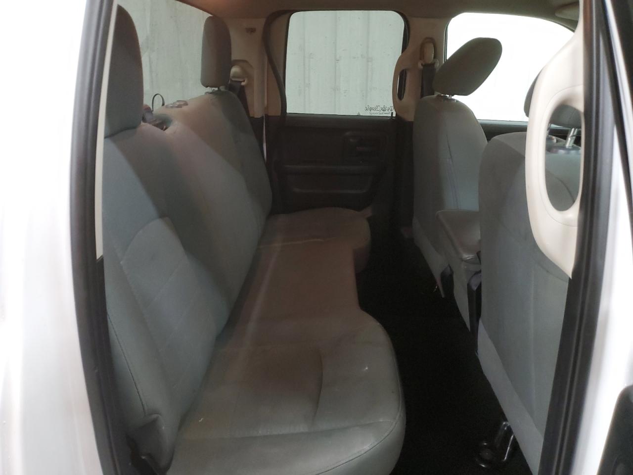 2018 RAM 1500 - Image 10