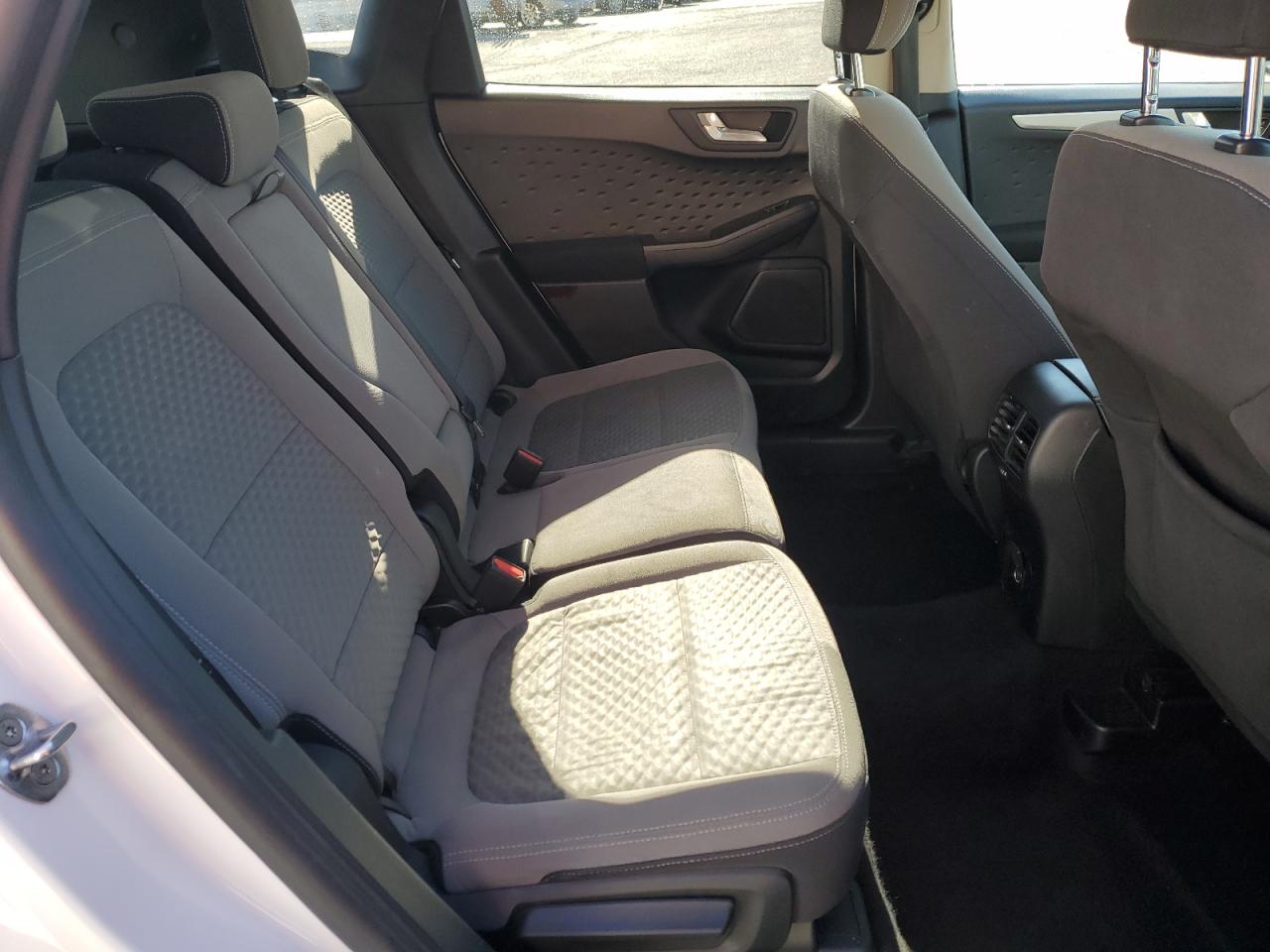 2020 Ford Escape - Image 11