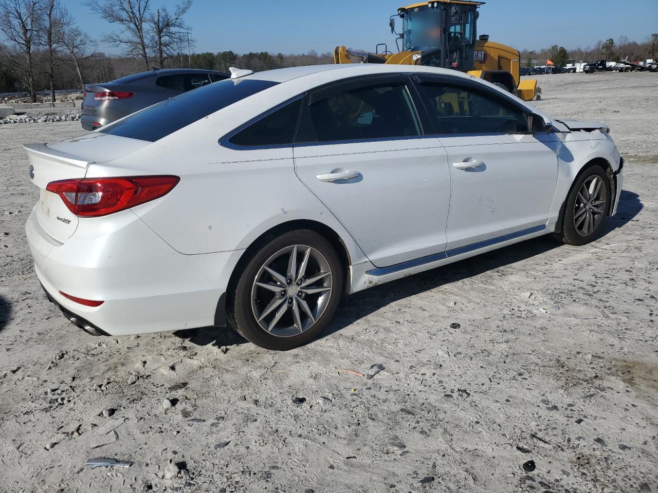 2017 Hyundai Sonata - Image 3