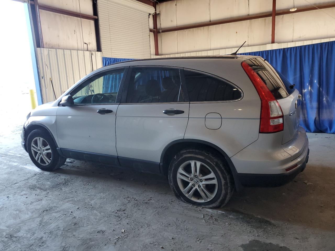2011 Honda CR-V - Image 2