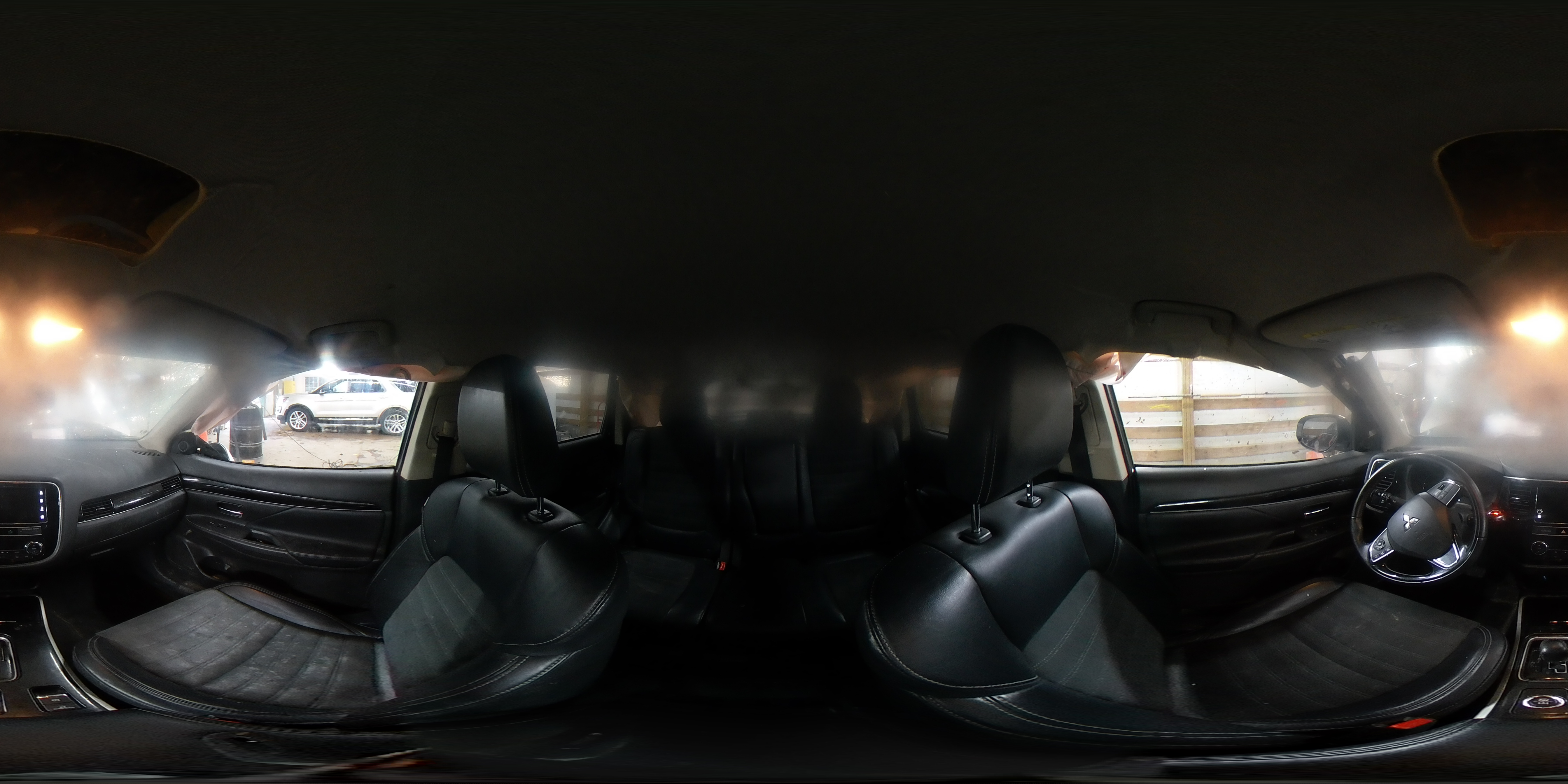 2019 Mitsubishi Outlander - Image 15