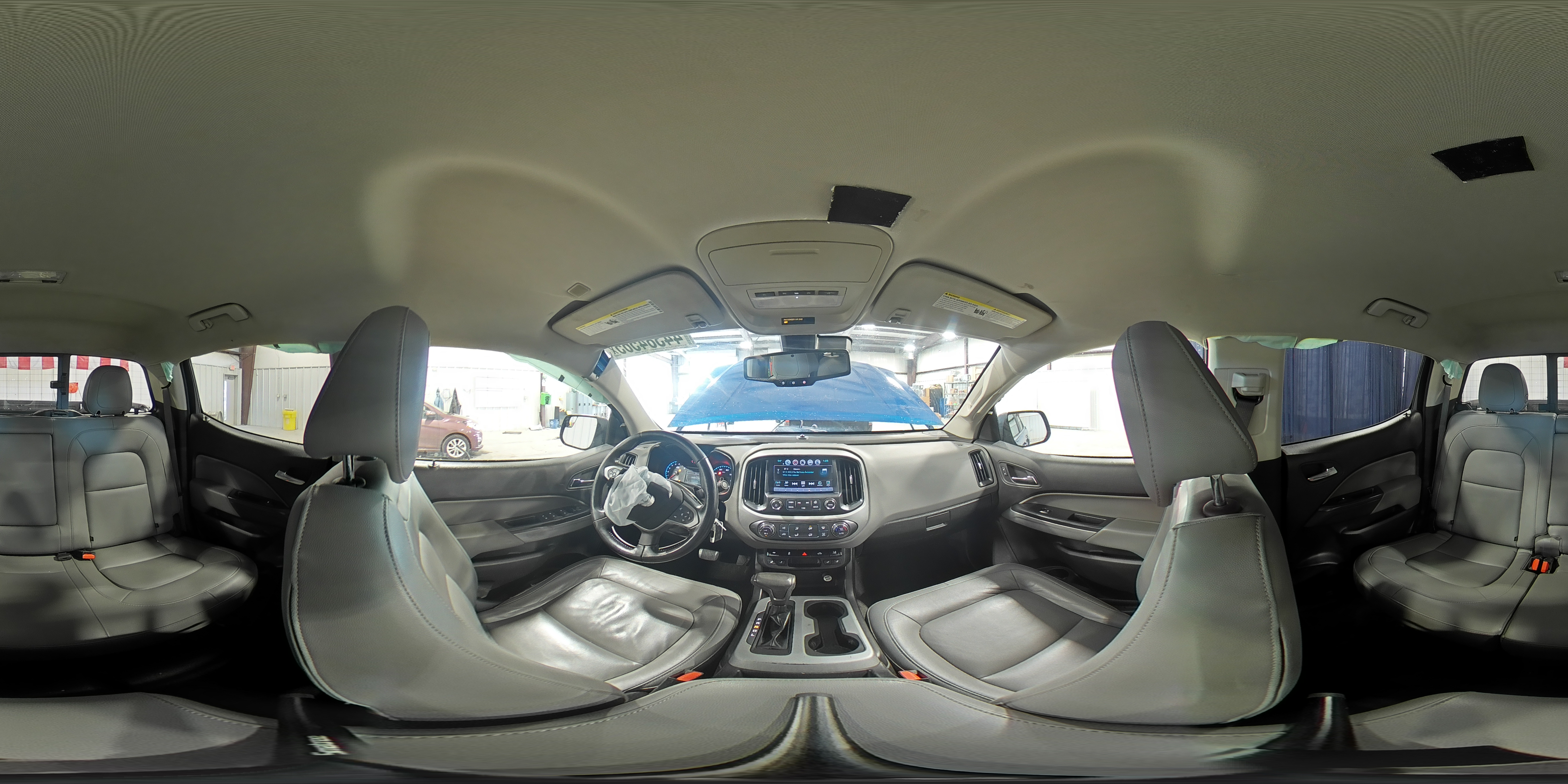 2018 Chevrolet Colorado - Image 12