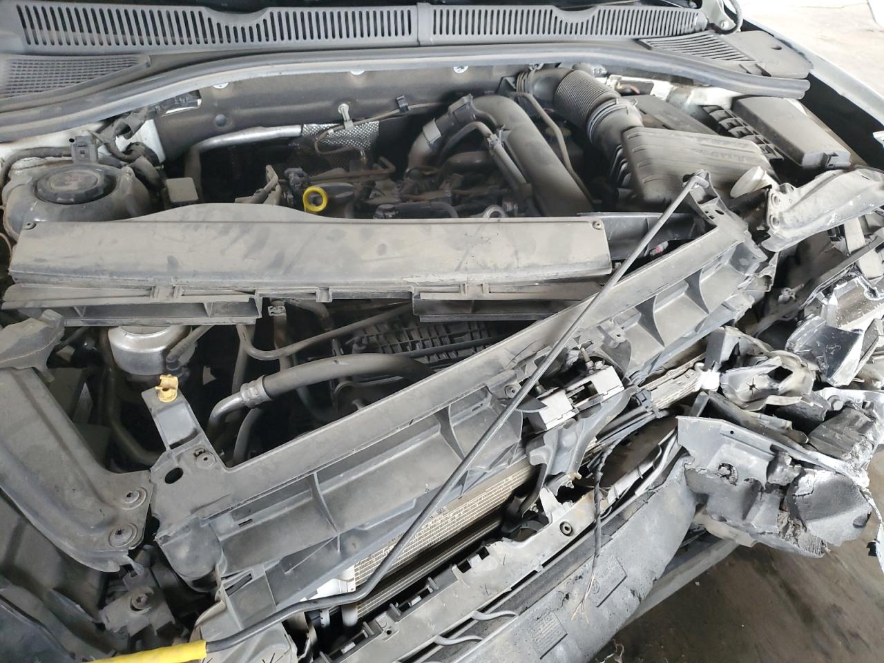 2020 Volkswagen Jetta - Image 12