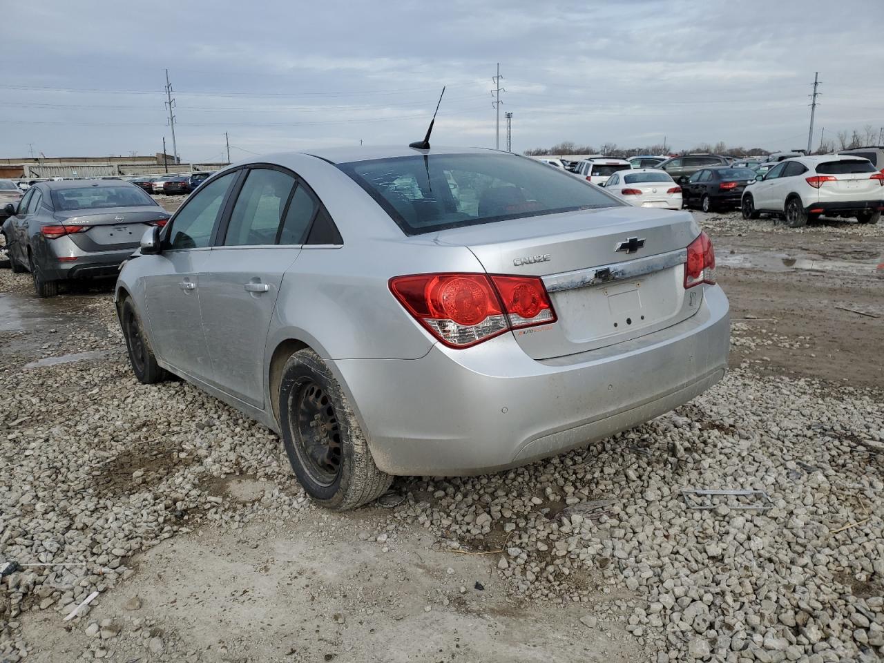 2011 Chevrolet Cruze - Image 2