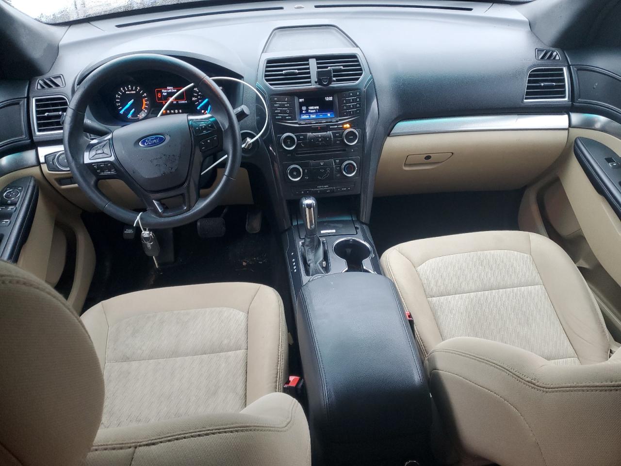 2016 Ford Explorer - Image 8