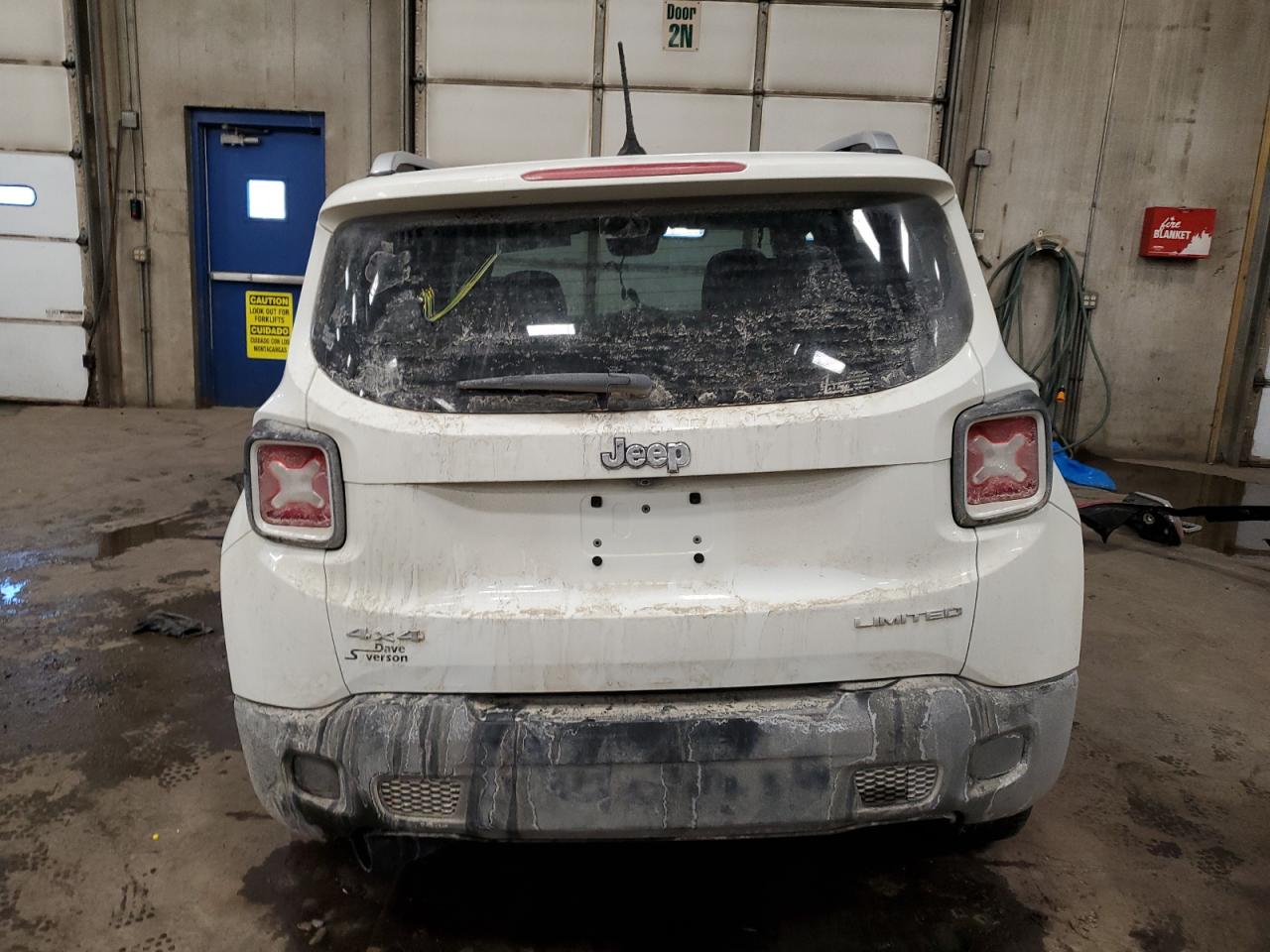 2017 Jeep Renegade - Image 6