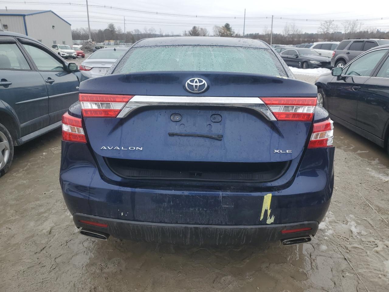 2013 Toyota Avalon - Image 6