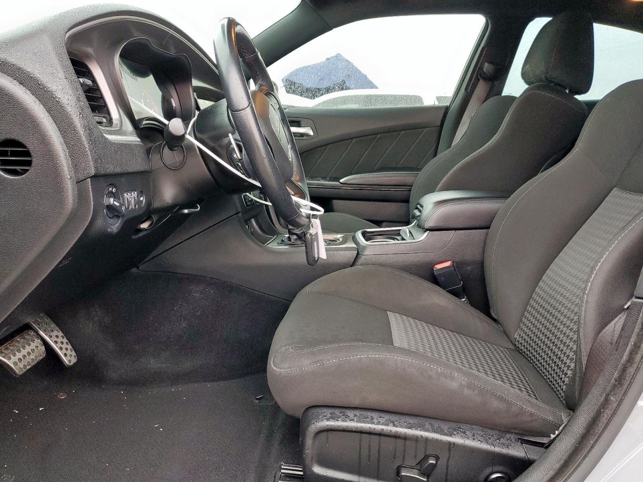2021 Dodge Charger - Image 7