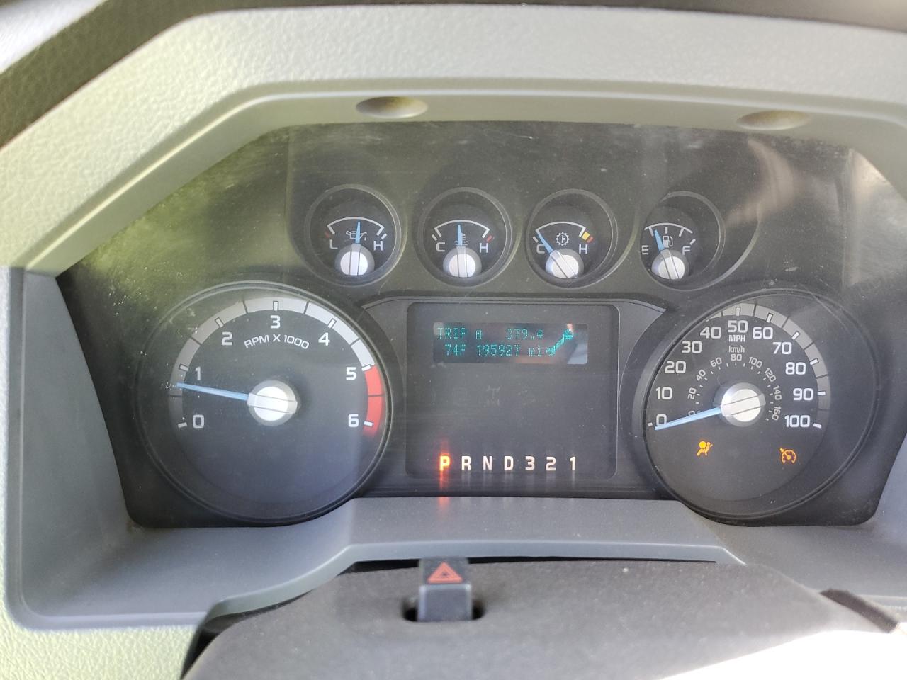 2013 Ford F450 - Image 8