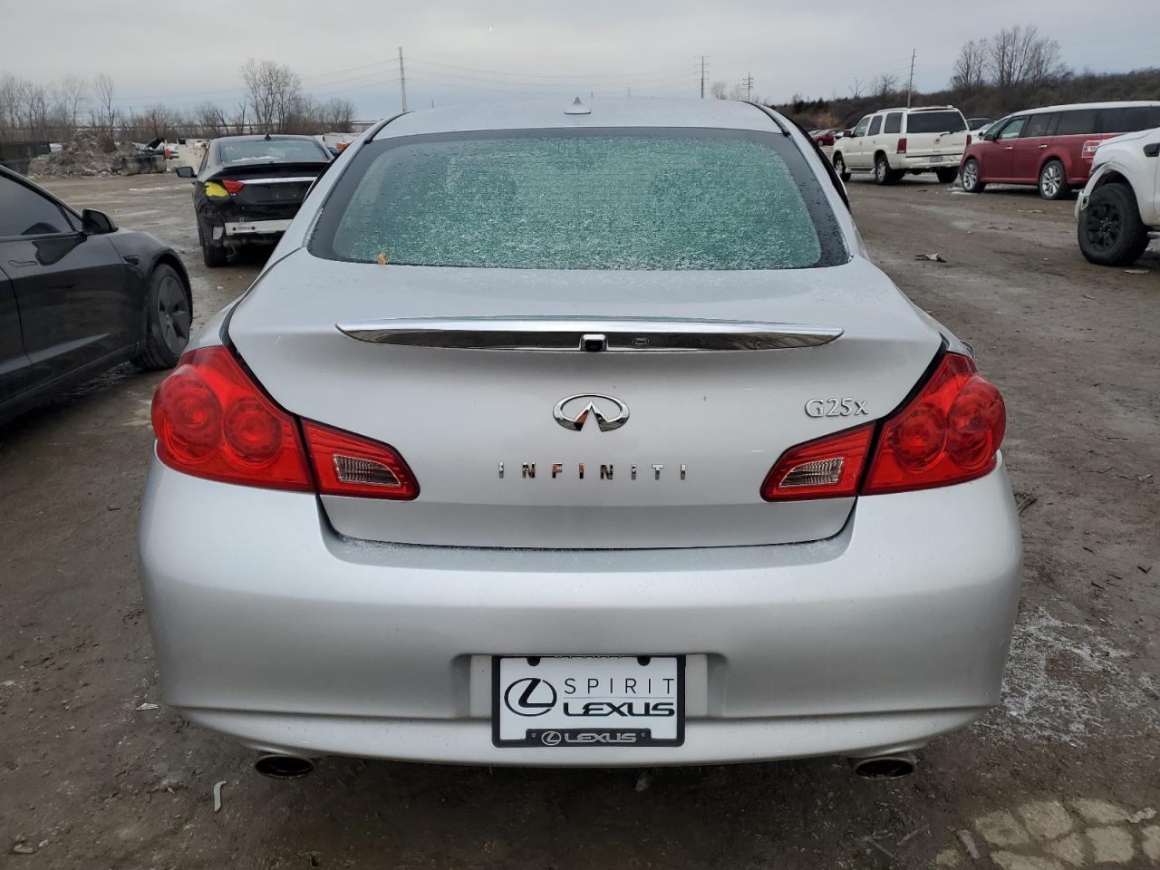 2011 Infiniti G - Image 6