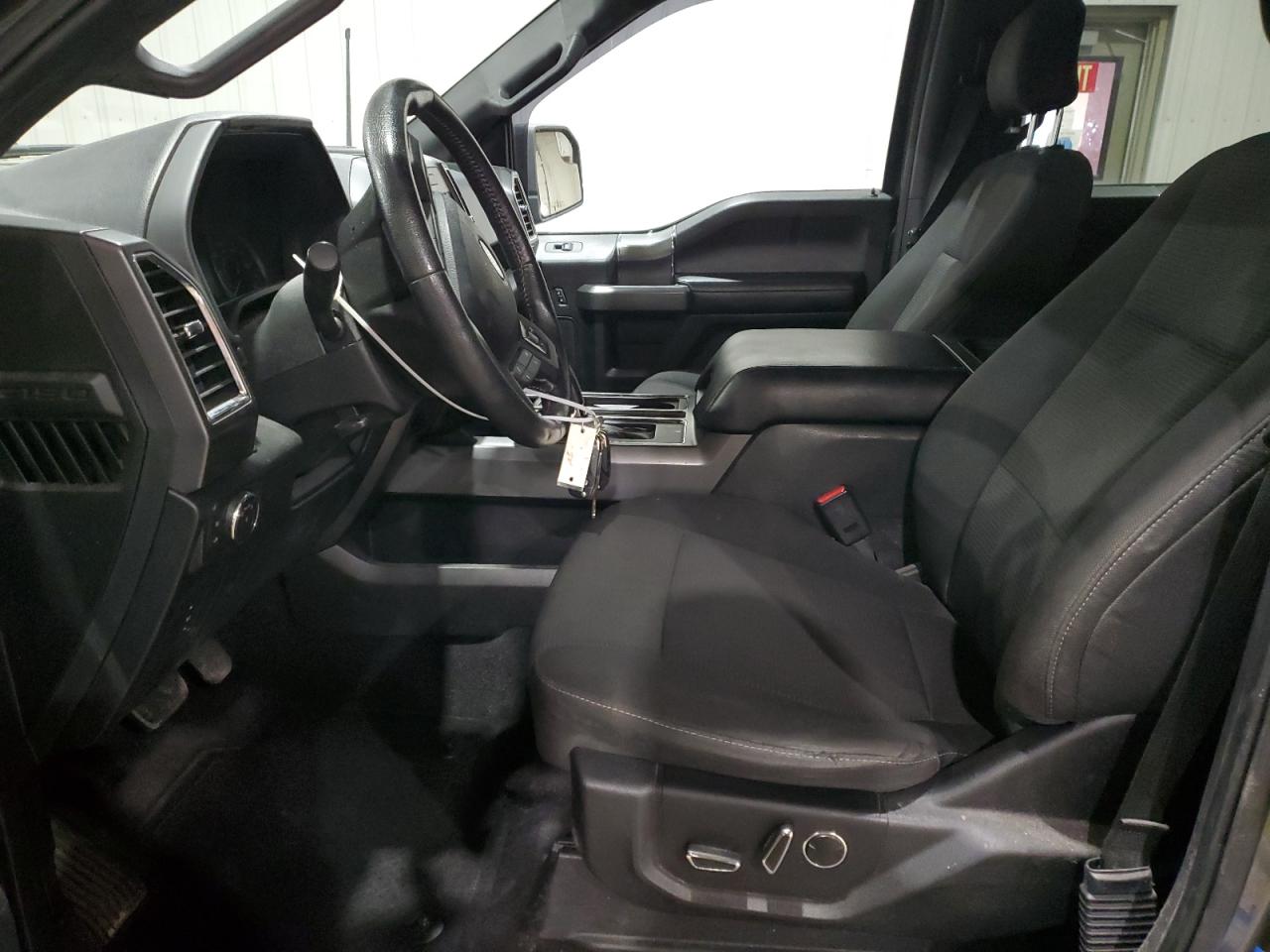 2016 Ford F-150 - Image 7