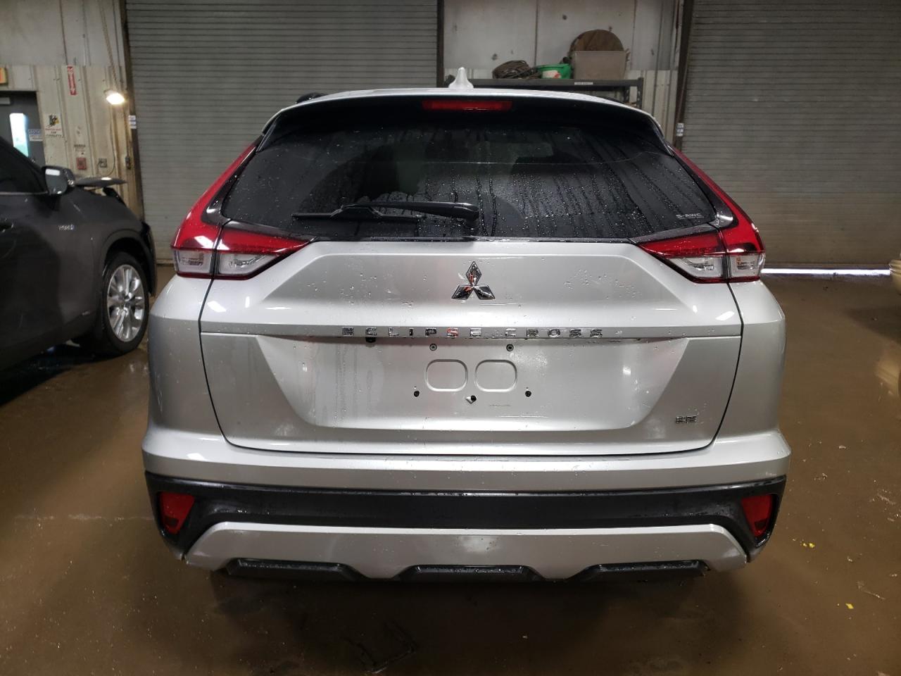 2022 Mitsubishi Eclipse - Image 6
