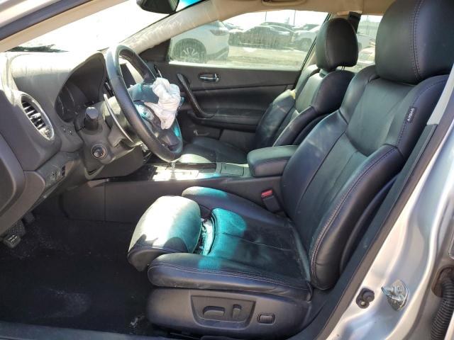 Седани NISSAN MAXIMA 2012 Сріблястий