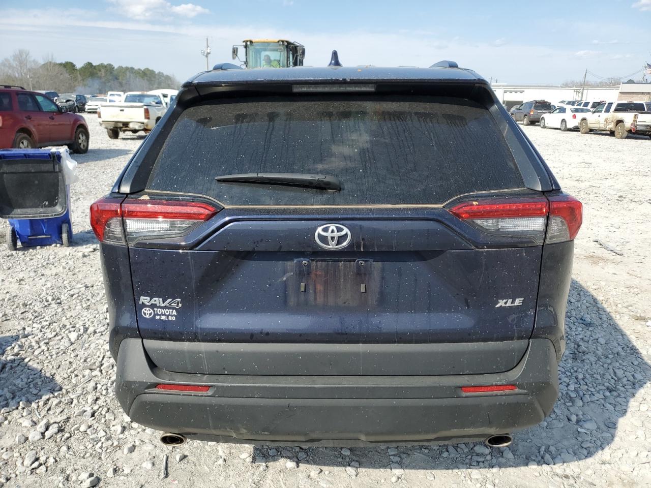 2022 Toyota RAV 4 - Image 6