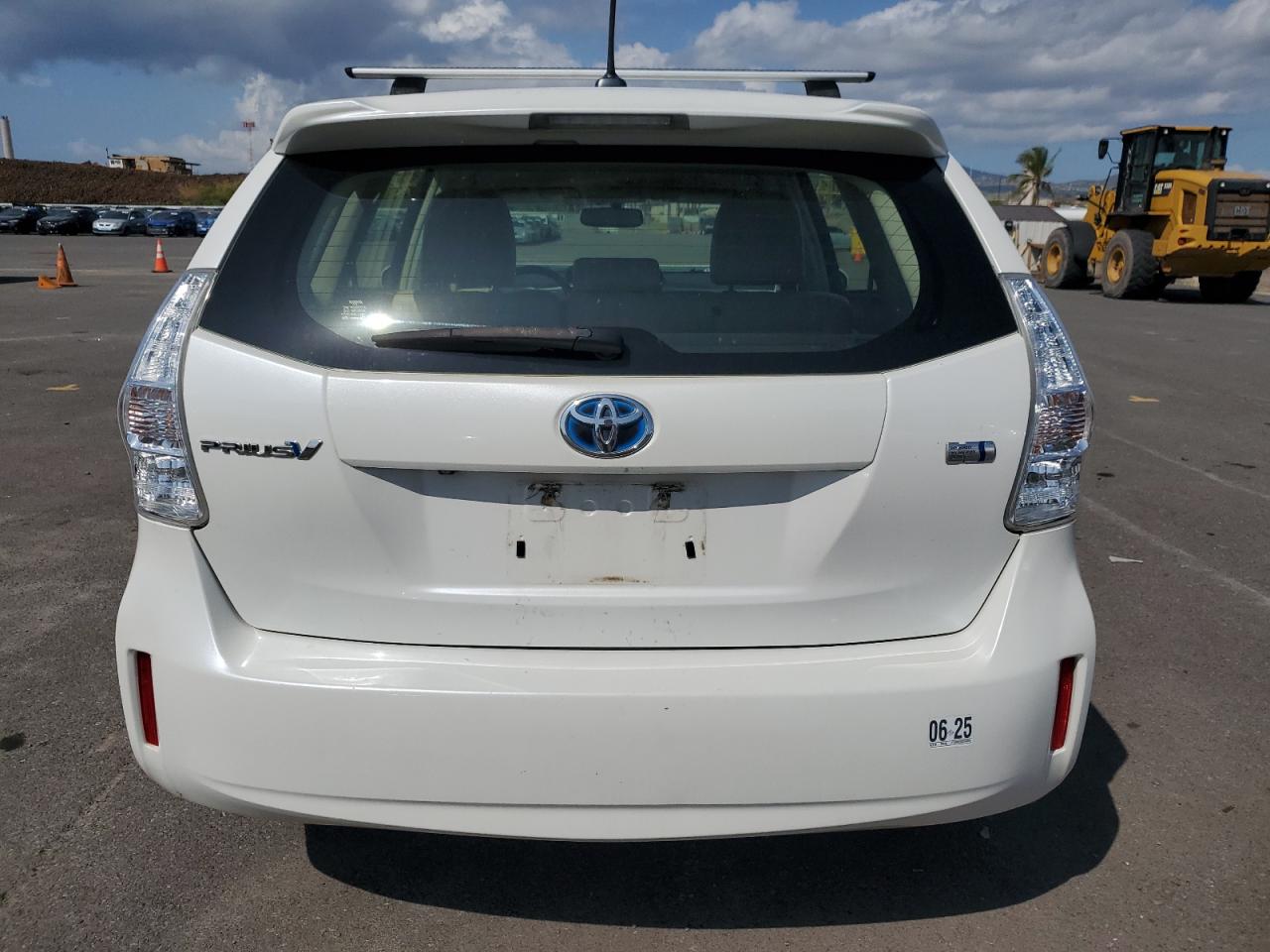 2012 Toyota Prius - Image 6