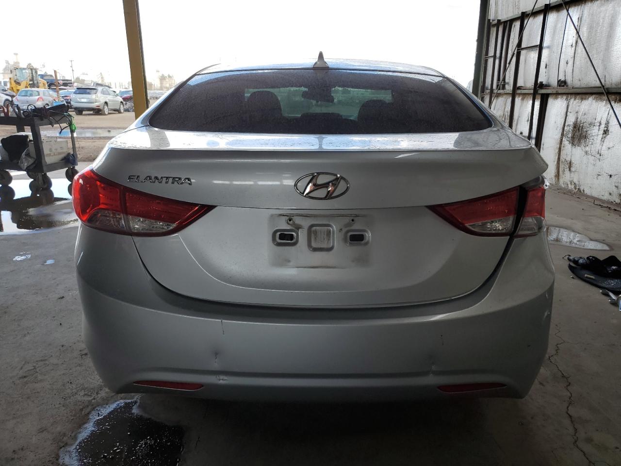2013 Hyundai Elantra - Image 6