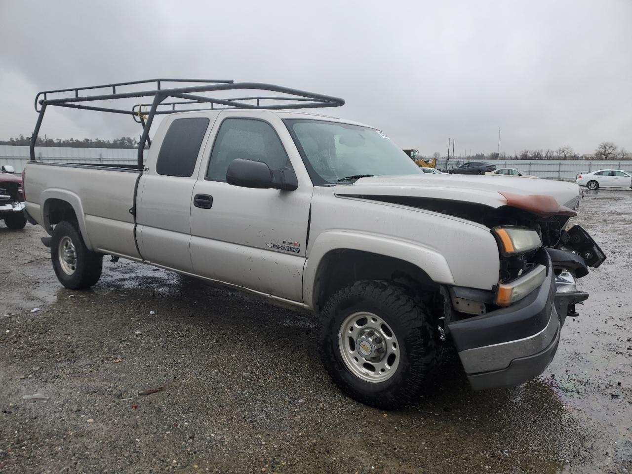 2005 Chevrolet Silverado - Image 4